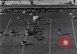 Immagine di Partita di calcio Los Angeles California USA, 1929, secondo 31 filmato di repertorio 65675041392