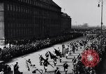 Standbild Bundeskanzler Bruening Gleiwitz Deutschland, 1931, aus Sekunde 37 historischem Filmmaterial Videoclip 65675041395