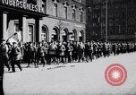 Standbild Bundeskanzler Bruening Gleiwitz Deutschland, 1931, aus Sekunde 49 historischem Filmmaterial Videoclip 65675041395