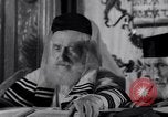 Standbild New Yorker Juden beobachten Rosch Haschanah 1933 New York City USA, 1933, aus Sekunde 41 historischem Filmmaterial Videoclip 65675041403