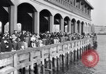 Standbild New Yorker Juden beobachten Rosch Haschanah 1933 New York City USA, 1933, aus Sekunde 59 historischem Filmmaterial Videoclip 65675041403