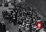 Standbild Arbeitslose Kriegsveteranen Detroit Michigan USA, 1933, aus Sekunde 37 historischem Filmmaterial Videoclip 65675041405
