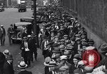 Standbild Arbeitslose Kriegsveteranen Detroit Michigan USA, 1933, aus Sekunde 39 historischem Filmmaterial Videoclip 65675041405