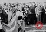 Standbild Pilger Dunwich England Vereinigtes Königreich, 1933, aus Sekunde 29 historischem Filmmaterial Videoclip 65675041407