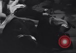 Standbild Streik Flint Michigan USA, 1937, aus Sekunde 39 historischem Filmmaterial Videoclip 65675041411