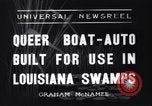 Standbild amphibian Automobil Golden Meadow Louisiana USA, 1937, aus Sekunde 3 historischem Filmmaterial Videoclip 65675041417