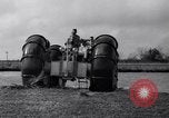 Standbild amphibian Automobil Golden Meadow Louisiana USA, 1937, aus Sekunde 51 historischem Filmmaterial Videoclip 65675041417