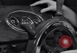 Standbild Motor Boat Show New York City USA, 1937, aus Sekunde 46 historischem Filmmaterial Videoclip 65675041418