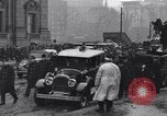 Standbild Bruder Andre Trauerzug Montreal Quebec Kanada, 1937, aus Sekunde 16 historischem Filmmaterial Videoclip 65675041420