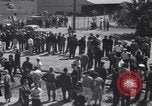 Standbild Cannery Arbeitnehmer Stockton California USA, 1937, aus Sekunde 13 historischem Filmmaterial Videoclip 65675041426