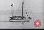 Standbild kleine Segelboot New York United States USA, 1938, aus Sekunde 6 historischem Filmmaterial Videoclip 65675041433