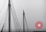 Standbild kleine Segelboot New York United States USA, 1938, aus Sekunde 8 historischem Filmmaterial Videoclip 65675041433