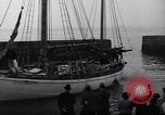 Standbild kleine Segelboot New York United States USA, 1938, aus Sekunde 11 historischem Filmmaterial Videoclip 65675041433