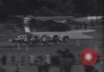 Immagine di Corsa di cavalli Longchamps Francia, 1938, secondo 40 filmato di repertorio 65675041436