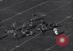 Standbild Fußballspiel Berkeley California USA, 1938, aus Sekunde 7 historischem Filmmaterial Videoclip 65675041437