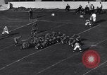 Standbild Fußballspiel Berkeley California USA, 1938, aus Sekunde 12 historischem Filmmaterial Videoclip 65675041437