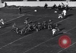 Standbild Fußballspiel Berkeley California USA, 1938, aus Sekunde 13 historischem Filmmaterial Videoclip 65675041437