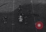 Standbild Fußballspiel Berkeley California USA, 1938, aus Sekunde 44 historischem Filmmaterial Videoclip 65675041437