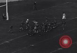 Standbild Fußballspiel Berkeley California USA, 1938, aus Sekunde 52 historischem Filmmaterial Videoclip 65675041437