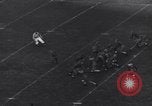 Standbild Fußballspiel Berkeley California USA, 1938, aus Sekunde 56 historischem Filmmaterial Videoclip 65675041437