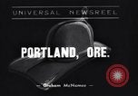 Standbild dressing Rennen Portland Oregon USA, 1938, aus Sekunde 1 historischem Filmmaterial Videoclip 65675041438
