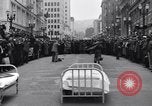 Standbild dressing Rennen Portland Oregon USA, 1938, aus Sekunde 32 historischem Filmmaterial Videoclip 65675041438