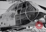Standbild YH-16A wellenleistungs taktischer Transporthubschrauber United States USA, 1955, aus Sekunde 7 historischem Filmmaterial Videoclip 65675041442
