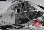 Standbild YH-16A wellenleistungs taktischer Transporthubschrauber United States USA, 1955, aus Sekunde 8 historischem Filmmaterial Videoclip 65675041442