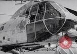 Standbild YH-16A wellenleistungs taktischer Transporthubschrauber United States USA, 1955, aus Sekunde 9 historischem Filmmaterial Videoclip 65675041442