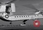 Standbild YH-16A wellenleistungs taktischer Transporthubschrauber United States USA, 1955, aus Sekunde 17 historischem Filmmaterial Videoclip 65675041442