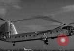 Standbild YH-16A wellenleistungs taktischer Transporthubschrauber United States USA, 1955, aus Sekunde 24 historischem Filmmaterial Videoclip 65675041442