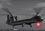 Standbild YH-16A wellenleistungs taktischer Transporthubschrauber United States USA, 1955, aus Sekunde 26 historischem Filmmaterial Videoclip 65675041442