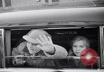 Standbild Dwight Eisenhower im Gespräch mit Martin Lautsprecher United States USA, 1953, aus Sekunde 27 historischem Filmmaterial Videoclip 65675041443