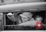 Standbild Dwight Eisenhower im Gespräch mit Martin Lautsprecher United States USA, 1953, aus Sekunde 29 historischem Filmmaterial Videoclip 65675041443