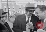 Standbild Dwight Eisenhower im Gespräch mit Martin Lautsprecher United States USA, 1953, aus Sekunde 40 historischem Filmmaterial Videoclip 65675041443