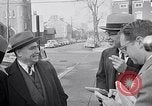 Standbild Dwight Eisenhower im Gespräch mit Martin Lautsprecher United States USA, 1953, aus Sekunde 46 historischem Filmmaterial Videoclip 65675041443