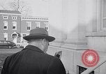 Standbild Dwight Eisenhower im Gespräch mit Martin Lautsprecher United States USA, 1953, aus Sekunde 52 historischem Filmmaterial Videoclip 65675041443