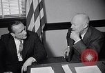 Standbild Dwight Eisenhower Treffen mit William Knowland United States USA, 1953, aus Sekunde 26 historischem Filmmaterial Videoclip 65675041444
