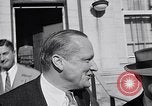 Standbild Dwight Eisenhower Treffen mit William Knowland United States USA, 1953, aus Sekunde 62 historischem Filmmaterial Videoclip 65675041444
