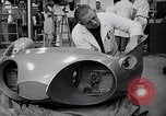 Standbild 1957 Pontiac Firebird 2 Concept Car United States USA, 1956, aus Sekunde 4 historischem Filmmaterial Videoclip 65675041445