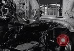 Standbild 1957 Pontiac Firebird 2 Concept Car United States USA, 1956, aus Sekunde 19 historischem Filmmaterial Videoclip 65675041445