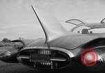 Standbild 1957 Pontiac Firebird 2 Concept Car United States USA, 1956, aus Sekunde 38 historischem Filmmaterial Videoclip 65675041445