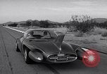 Standbild 1957 Pontiac Firebird 2 Concept Car United States USA, 1956, aus Sekunde 48 historischem Filmmaterial Videoclip 65675041445