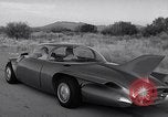 Standbild 1957 Pontiac Firebird 2 Concept Car United States USA, 1956, aus Sekunde 53 historischem Filmmaterial Videoclip 65675041445