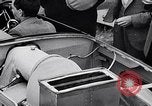 Standbild britische Rover Unternehmen Gas turbine Auto Belgien, 1952, aus Sekunde 14 historischem Filmmaterial Videoclip 65675041447