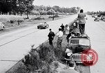 Standbild britische Rover Unternehmen Gas turbine Auto Belgien, 1952, aus Sekunde 29 historischem Filmmaterial Videoclip 65675041447