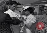 Immagine di Cerimonia di matrimonio Bonneville Oregon USA, 1937, secondo 42 filmato di repertorio 65675041453