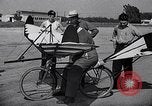 Immagine di Progettato bicicletta Van Nuys California USA, 1937, secondo 55 filmato di repertorio 65675041454