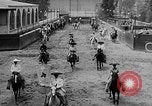 Standbild Charros Mexiko, 1961, aus Sekunde 4 historischem Filmmaterial Videoclip 65675041462