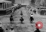 Standbild Charros Mexiko, 1961, aus Sekunde 7 historischem Filmmaterial Videoclip 65675041462